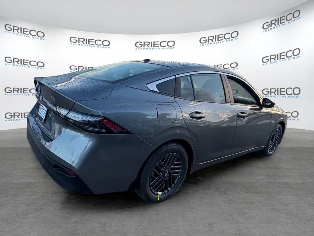 New 2027 Gray Nissan SV image 8