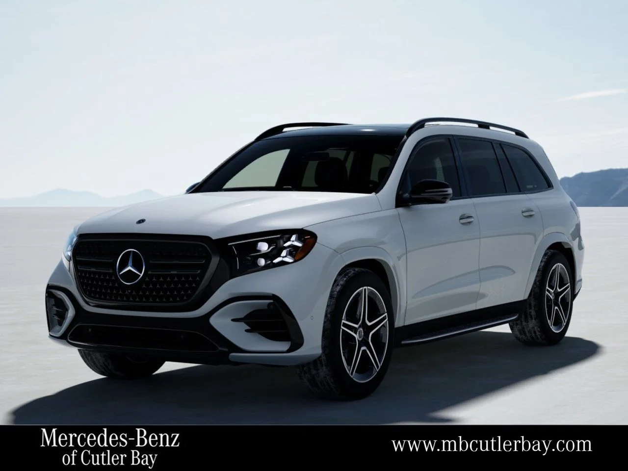 New 2027 MANUFAKTUR Moonlight White Metallic Mercedes-Benz GLS 450 image 1