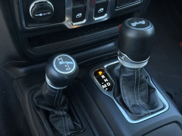Used 2024 Black Jeep Sport S image 25