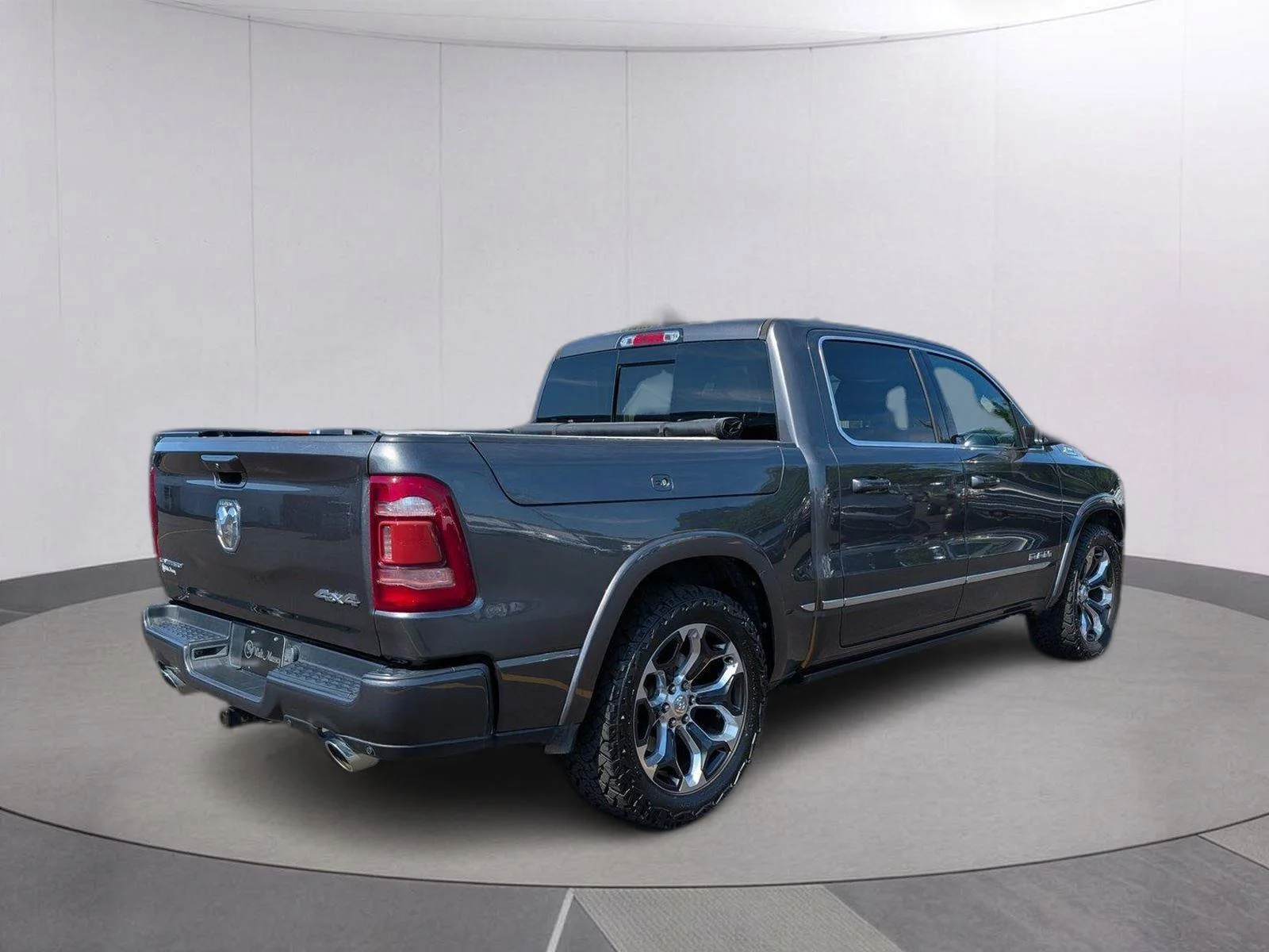 Used 2023 Granite Crystal Metallic Clearcoat Ram Limited image 5