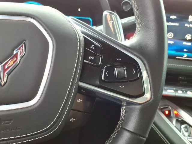 Used 2026 Black Chevrolet 1LT image 22