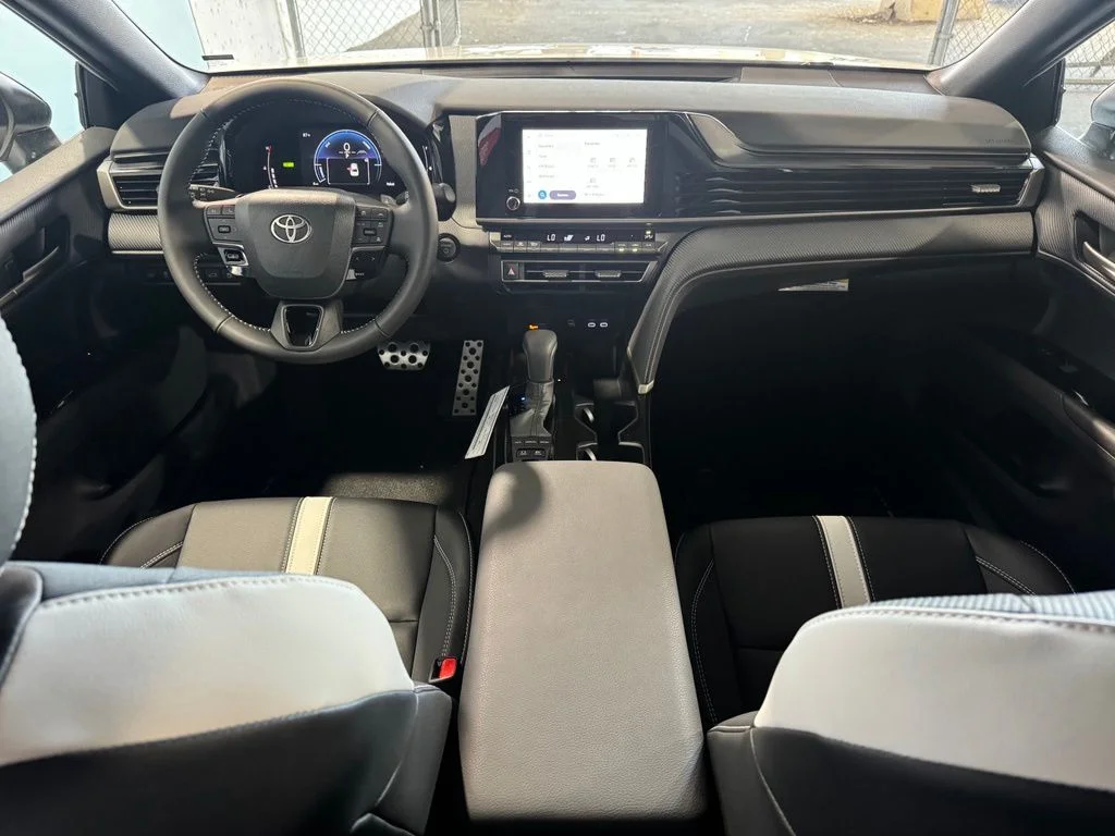 New 2026 White Toyota  image 29