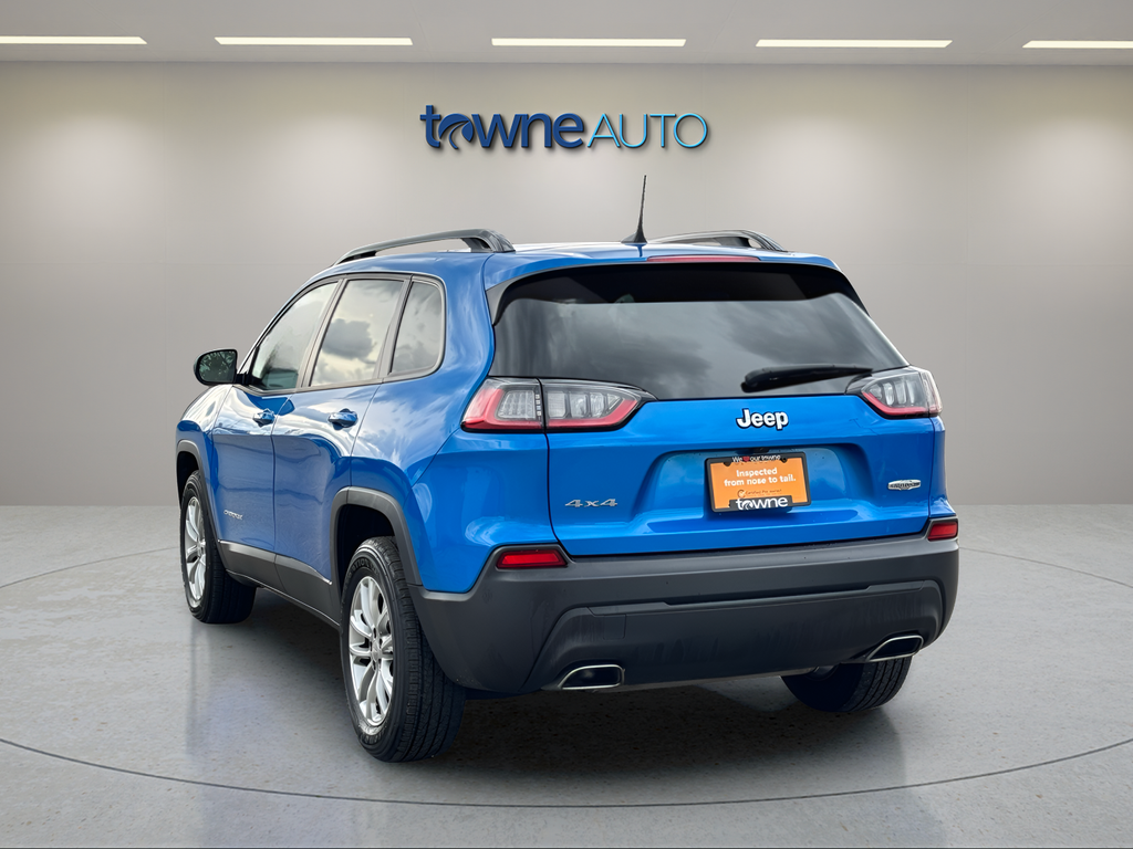 Used 2022 Blue Jeep Latitude Lux image 4
