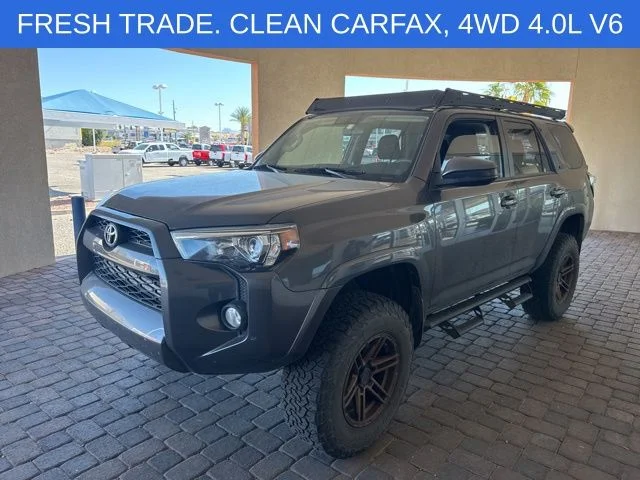 2019 Toyota 4Runner SR5 4x4 V6's photo