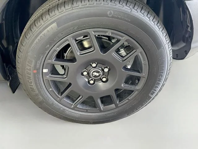 New 2026 Azure Gray Metallic Tri-Coat Ford Big Bend® image 61