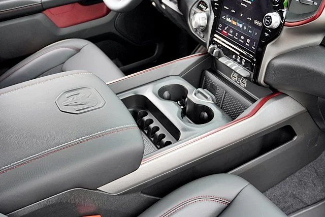 2026 RAM 1500 Rebel - Photo 14
