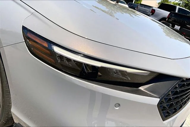 New 2026 Urban Gray Pearl Honda EX-L Hybrid image 15