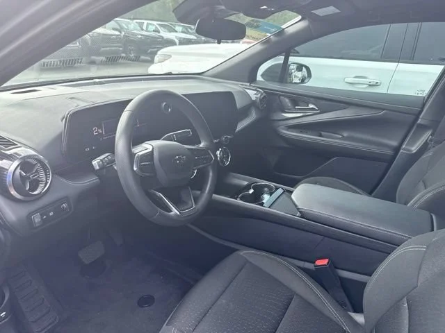 2025 Chevrolet Blazer EV LT - Photo 7