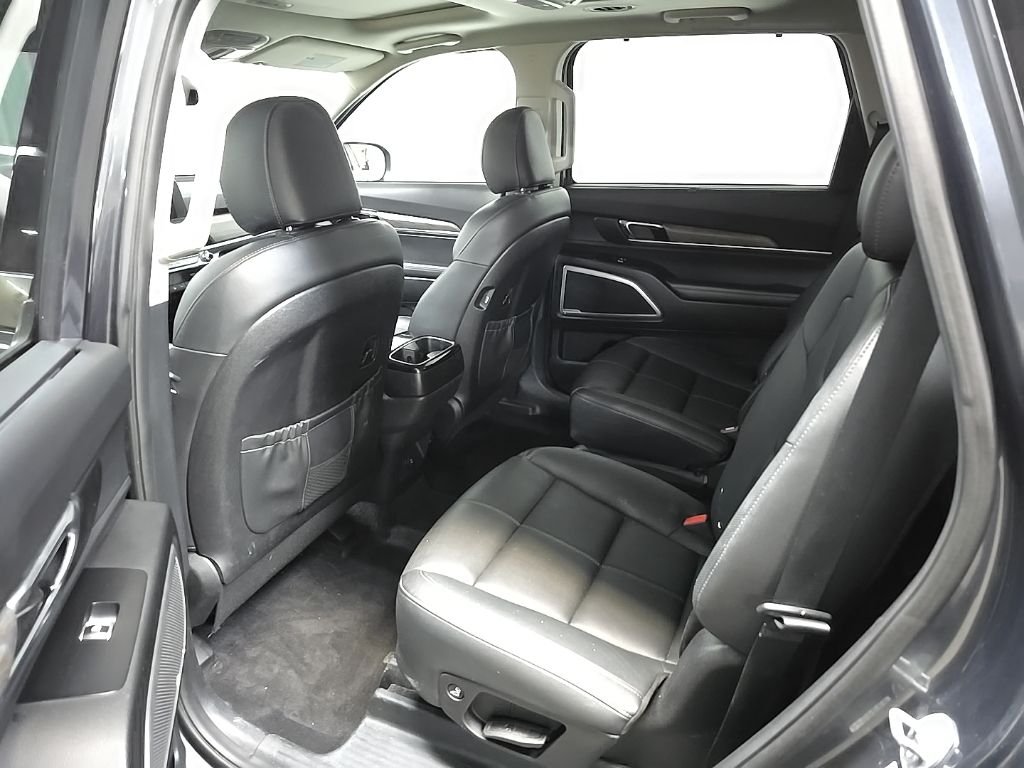 Used 2021 Gray Kia EX image 31