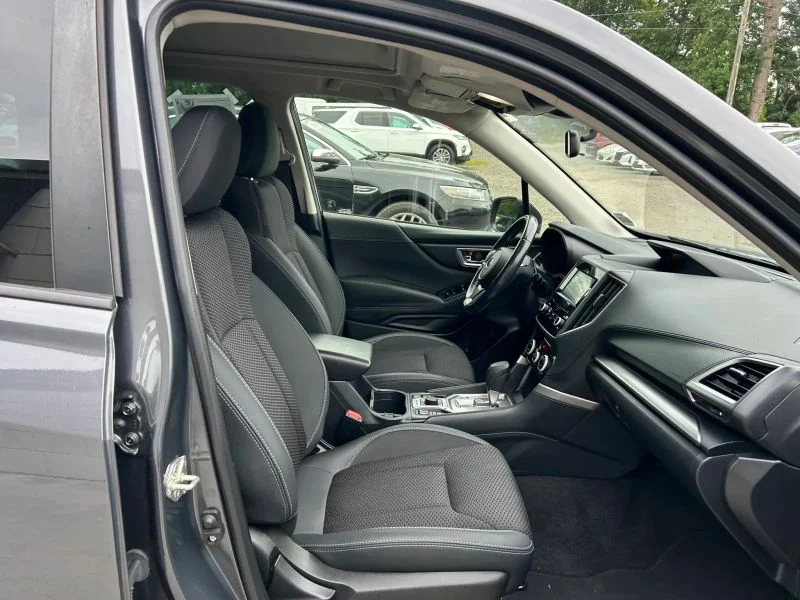 Used 2022 Gray Subaru Premium Sport Utility 4D image 21