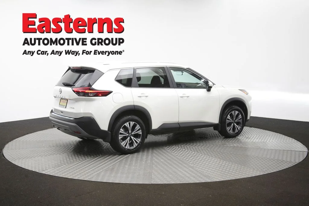 Used 2023 White Nissan SV image 44