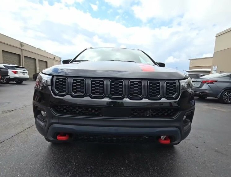 Used 2024 Black Jeep Trailhawk image 2