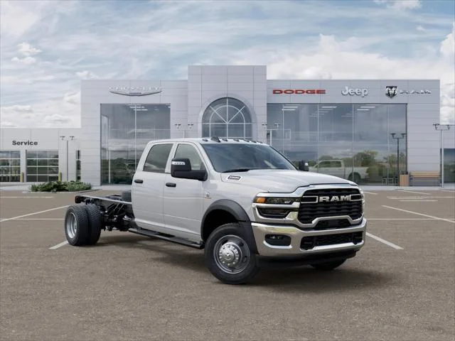 New 2026 Bright White Clear-Coat Exterior Paint RAM Tradesman image 31