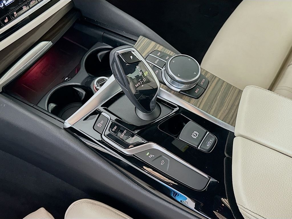 Used 2019 Bluestone Metallic BMW 530i image 17