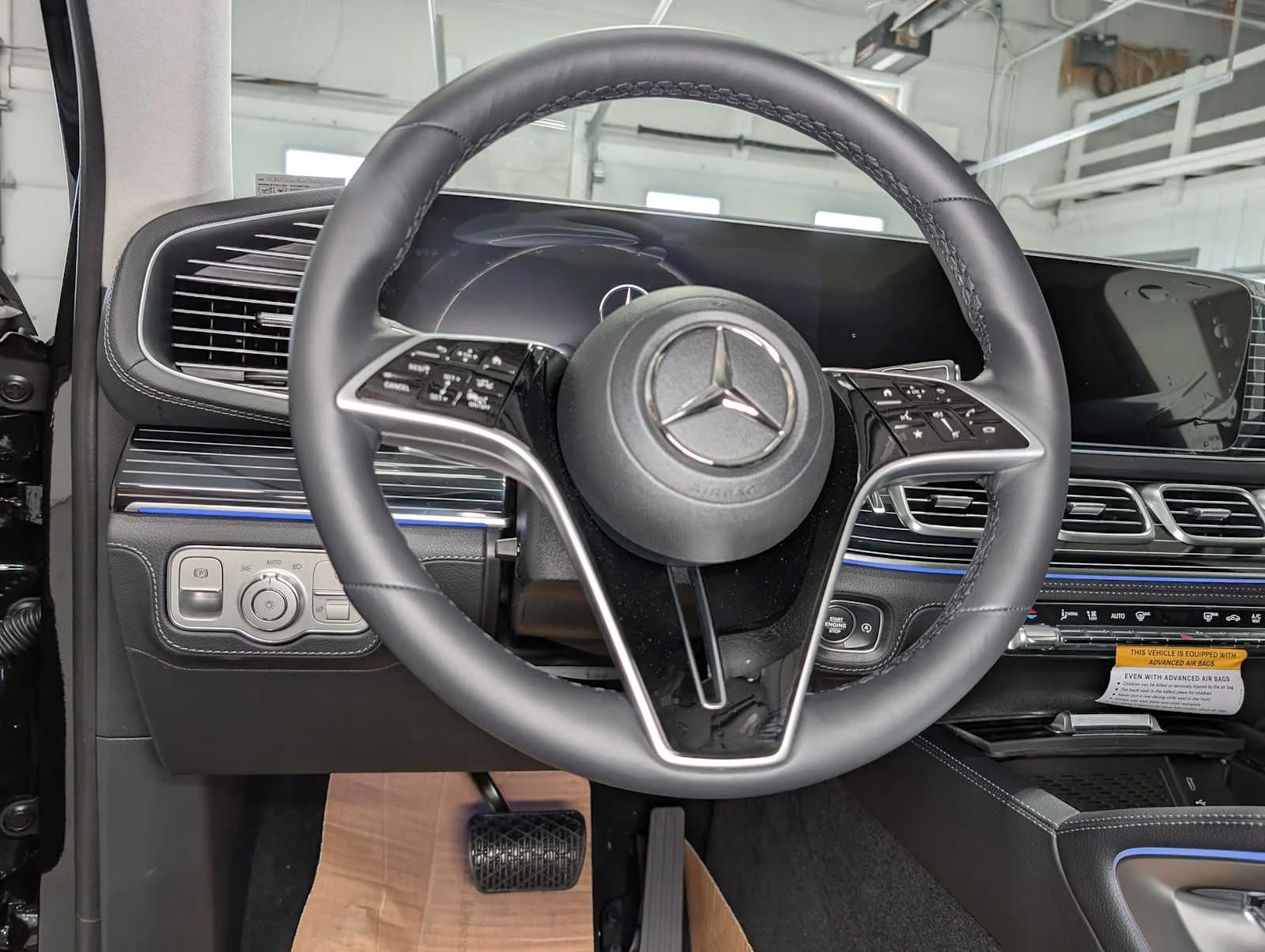 New 2026 Obsidian Black Metallic Mercedes-Benz GLE 450 image 35