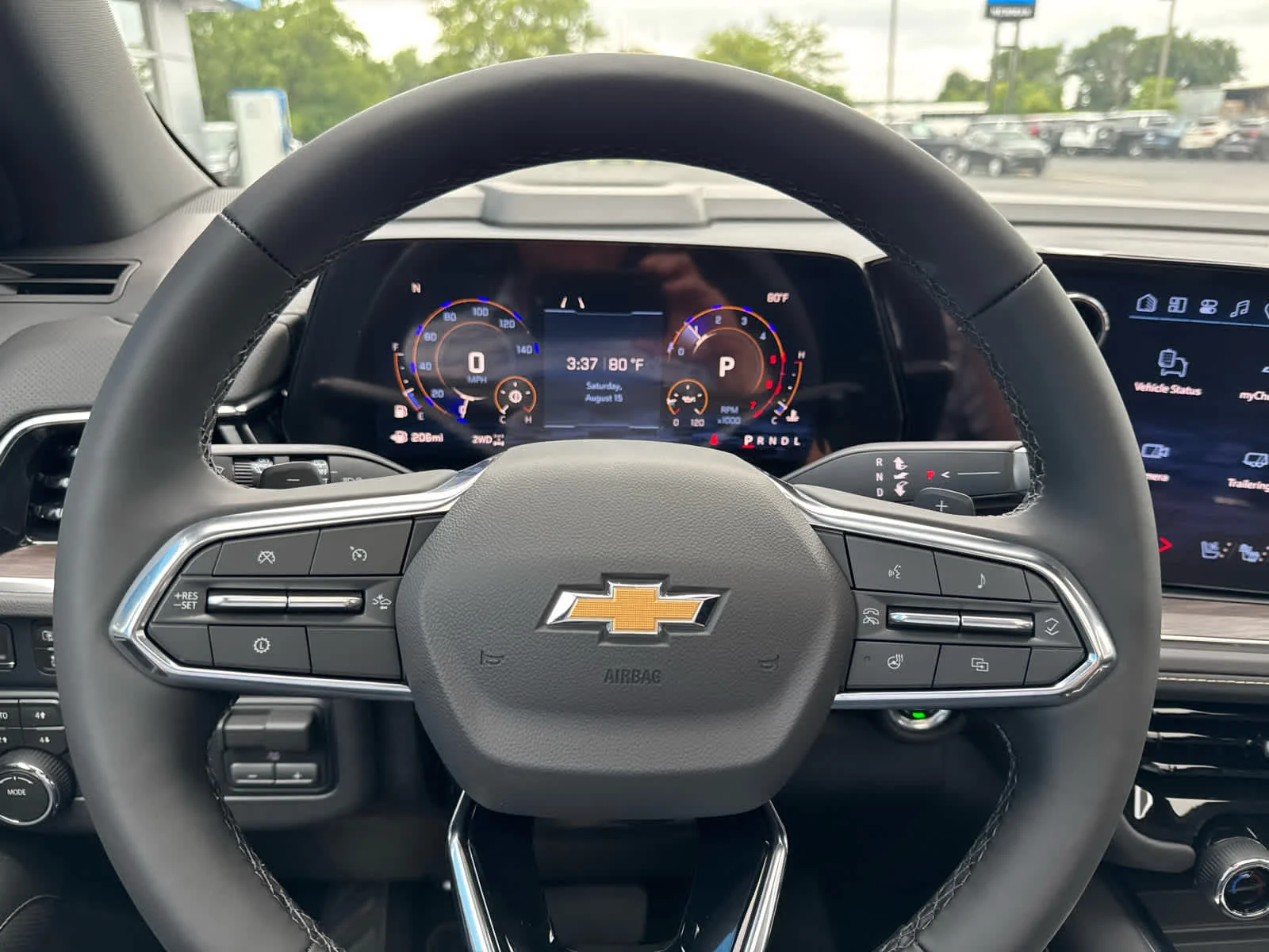 2026 Chevrolet Suburban Premier - Photo 25