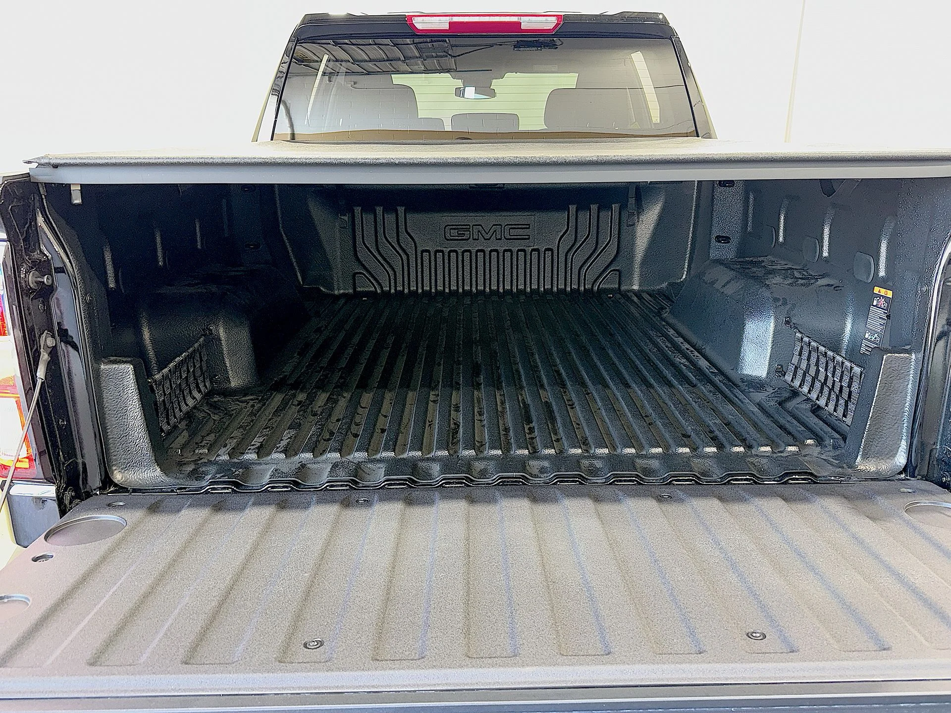 New 2026 Onyx Black GMC Elevation image 73