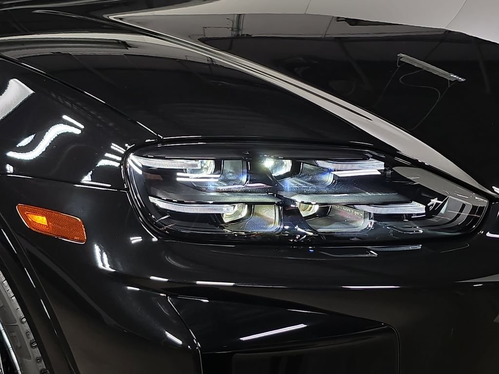 New 2026  Porsche Turbo image 12