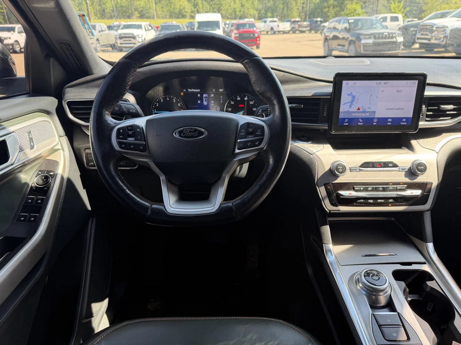 Used 2022 Star White Metallic Tri-Coat Ford Timberline image 8