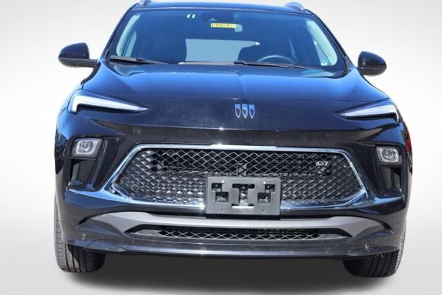 2024 Buick Encore GX Sport Touring photo 3