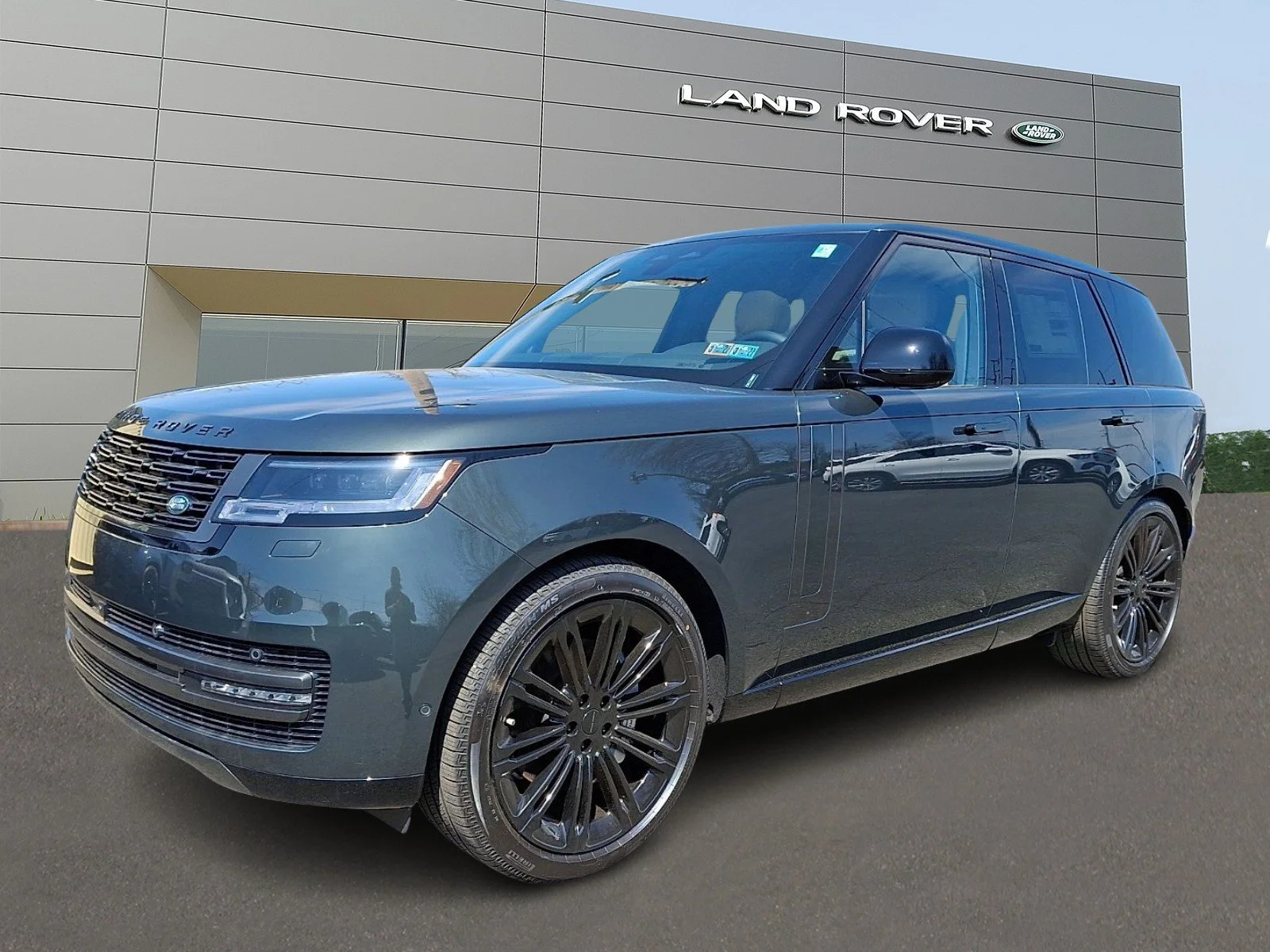 2026 Land Rover Range Rover 3.0 SE SWB's photo