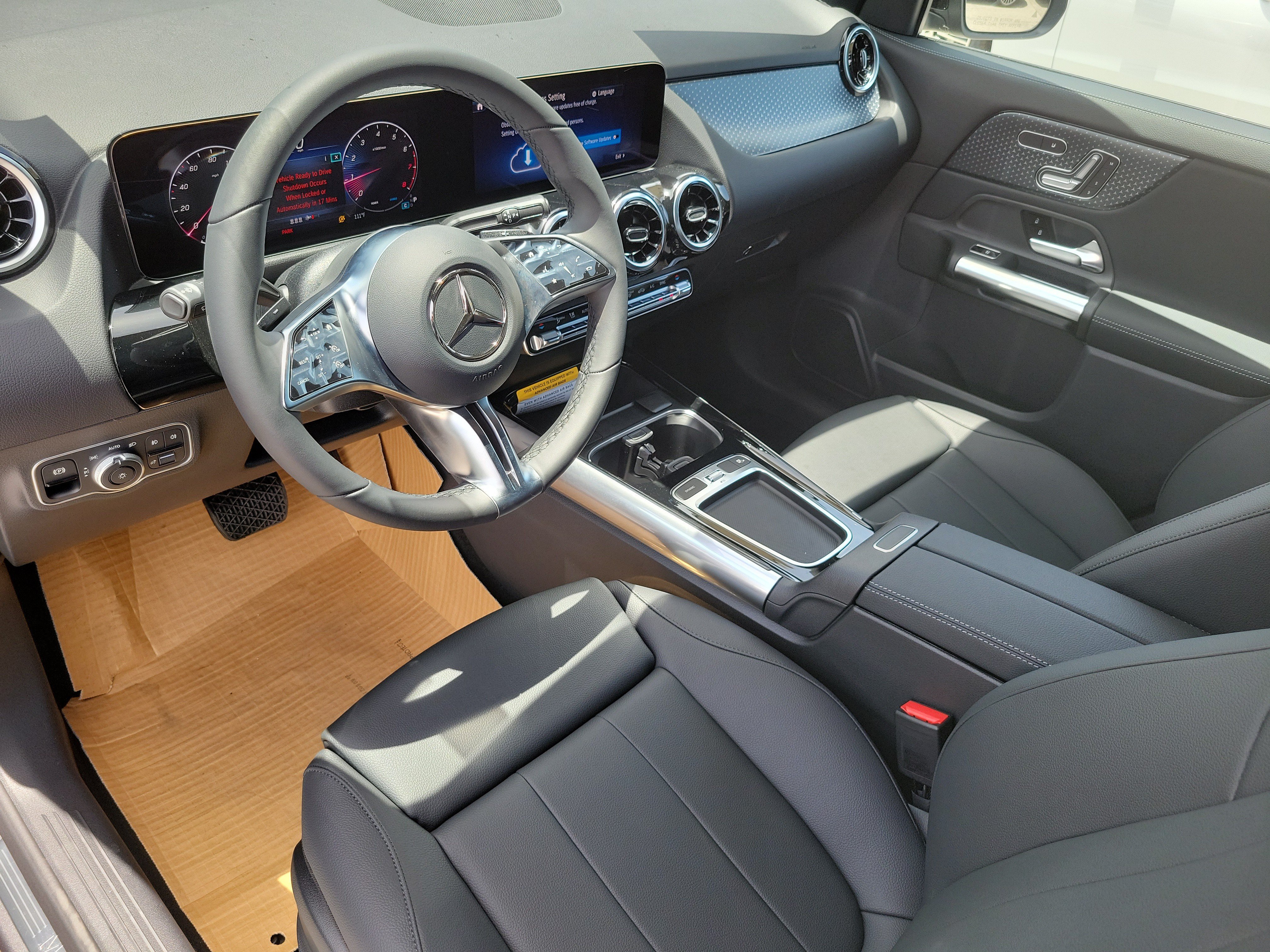 New 2026 Mountain Grey Metallic Mercedes-Benz GLA 250 image 44