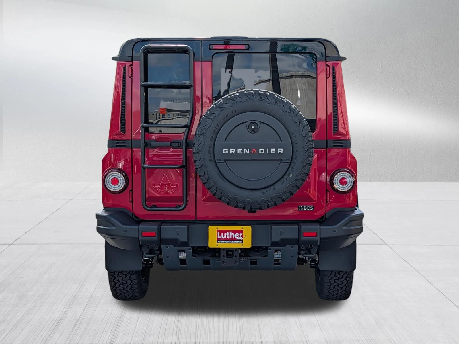 New 2026 Devil Red INEOS Fieldmaster Edition image 6