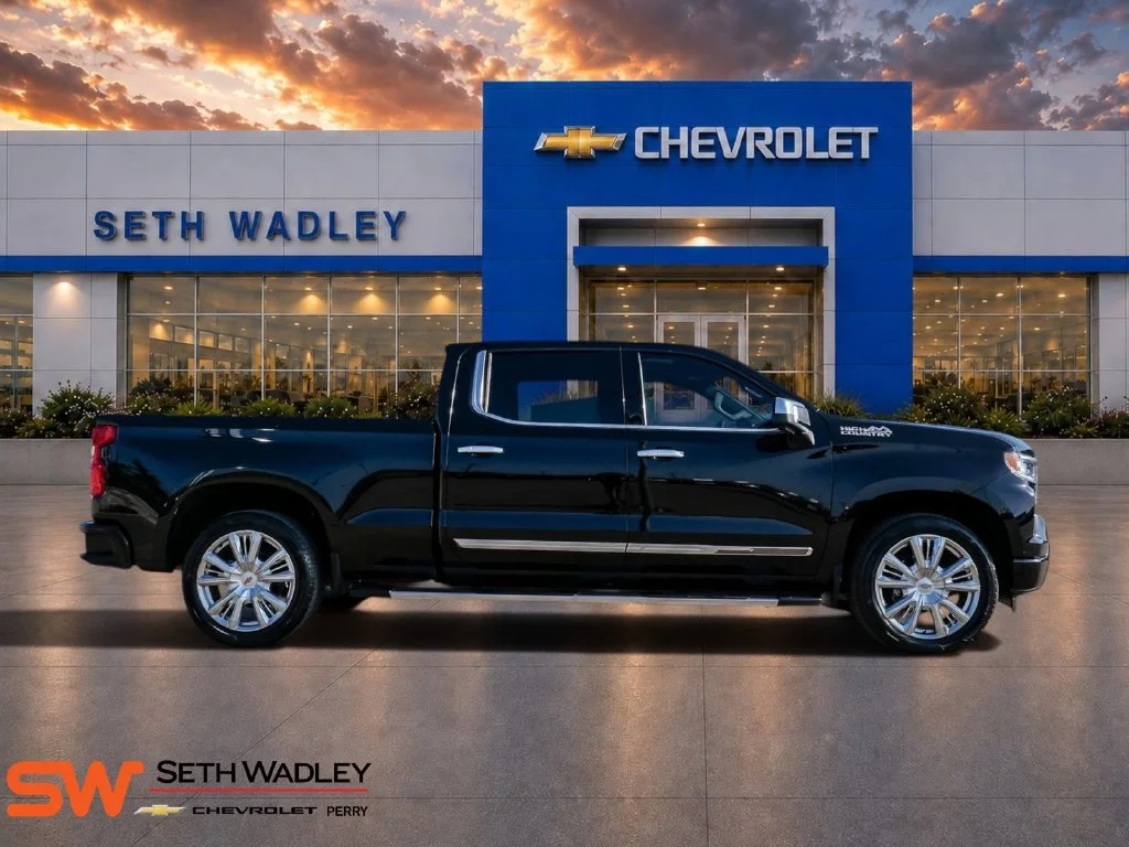 Used 2022 Black Chevrolet High Country image 8