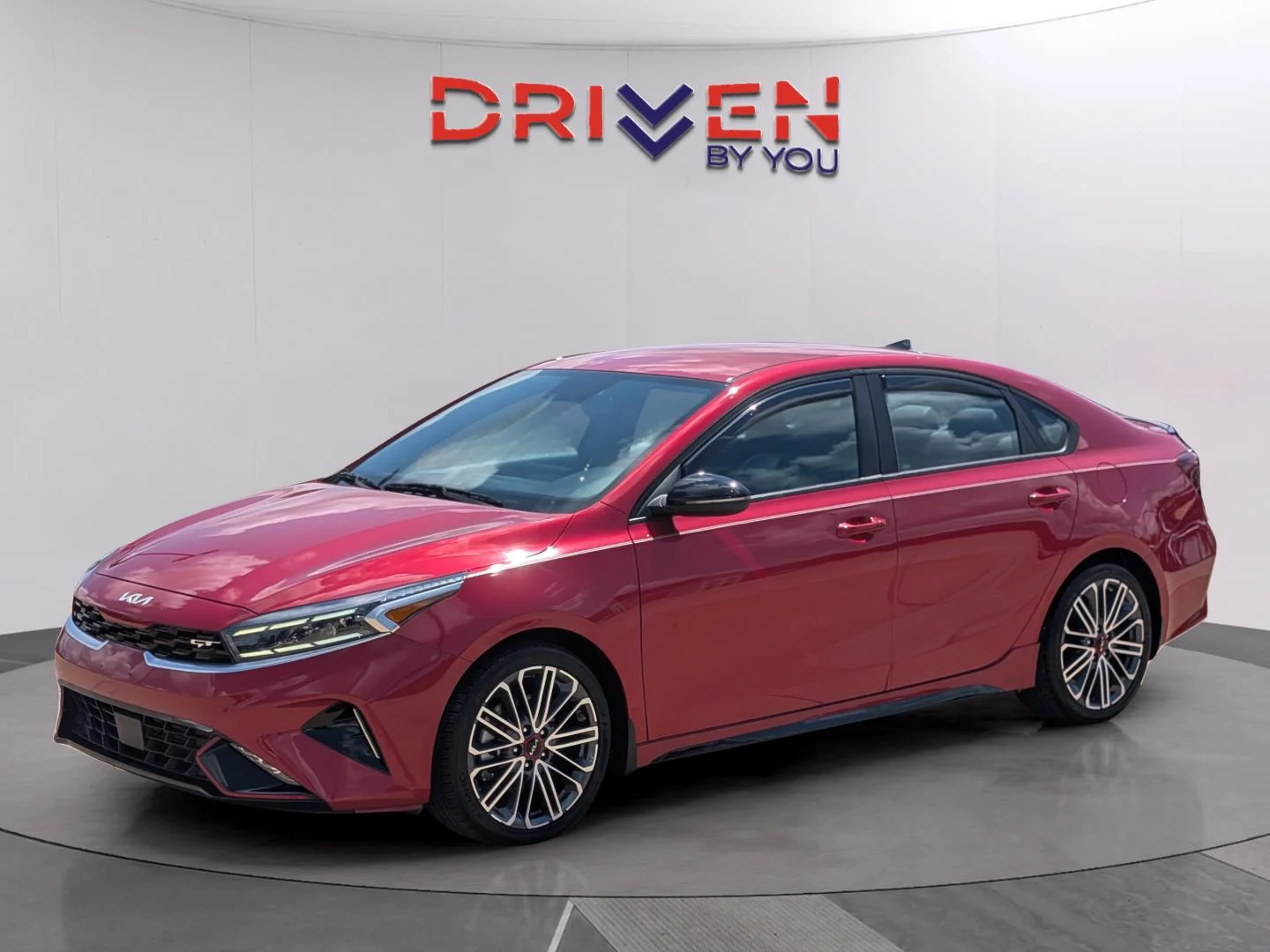 Used 2022 Currant Red Kia GT image 1