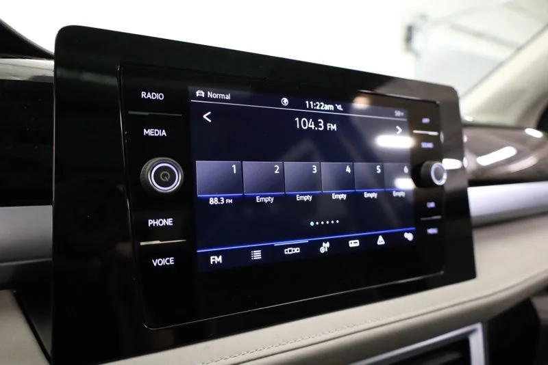 2026 Volkswagen Taos SE - Photo 16