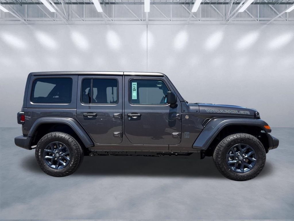 New 2026 Granite Crystal Metallic Clear-Coat Exterior Paint Jeep 85th Anniversary Edition image 3