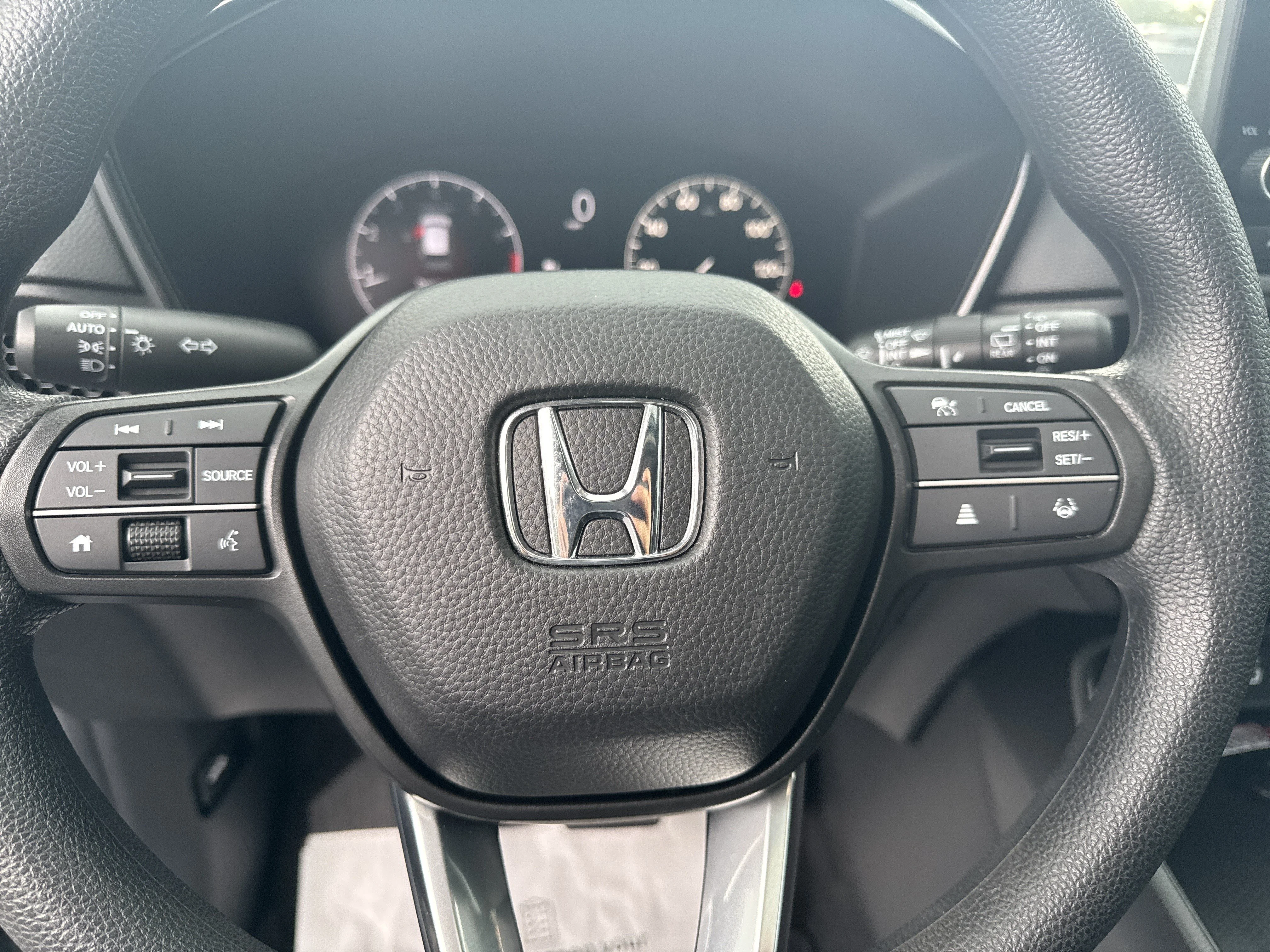 Used 2025 sparkle silver alloy metallic Honda EX image 23