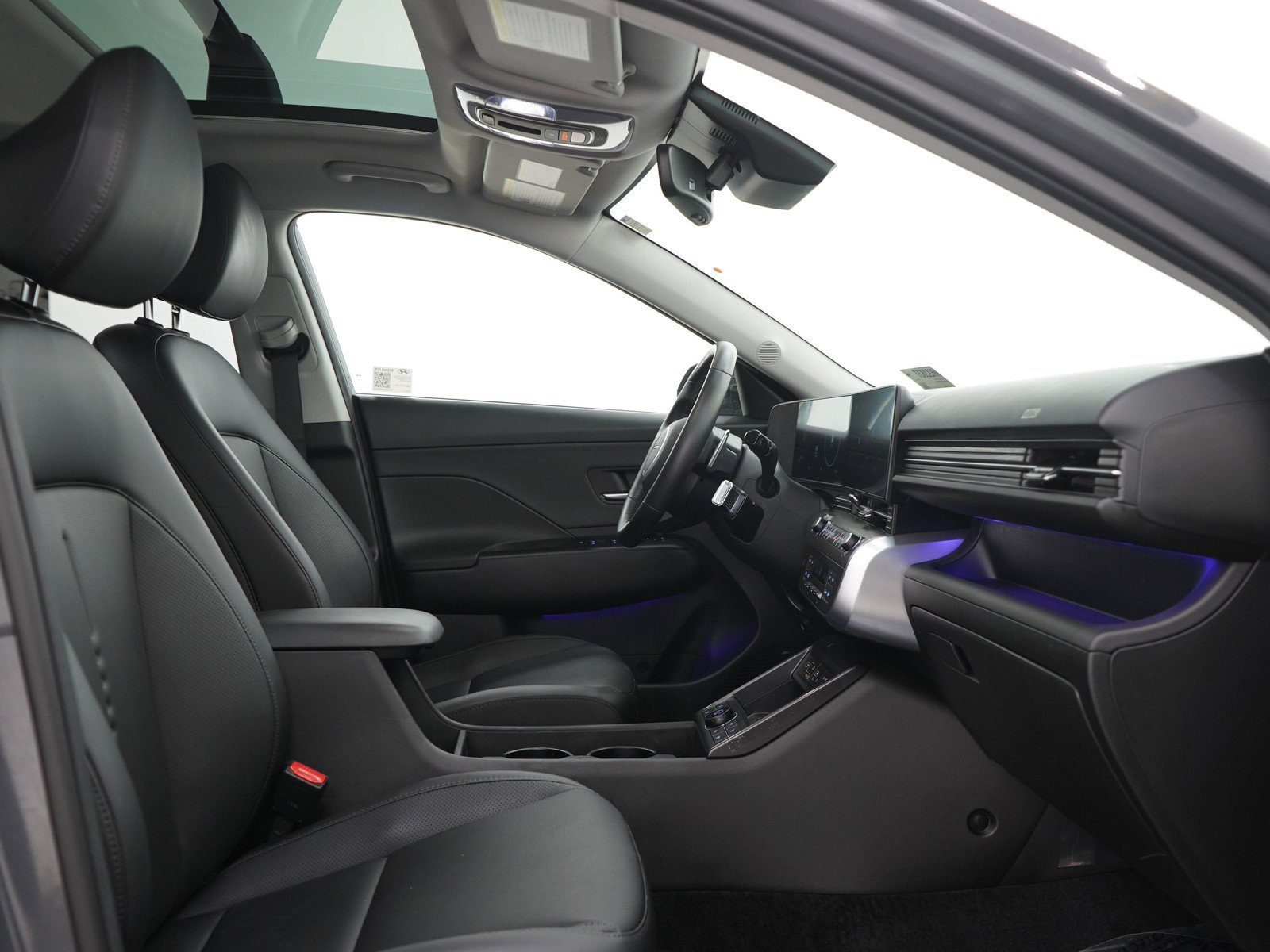 2025 Hyundai Kona Limited - Photo 11