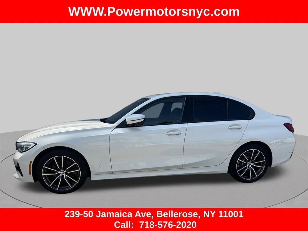 Used 2021 White BMW 330i xDrive image 2