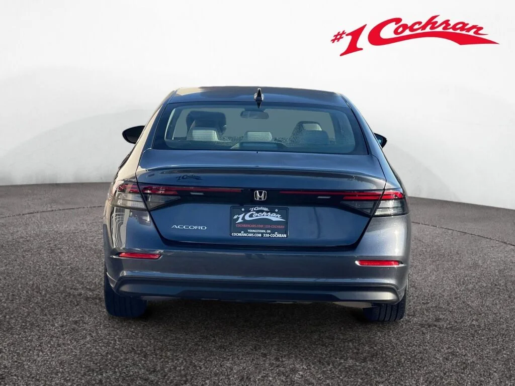 Used 2024 Meteorite Gray Metallic Honda LX image 23