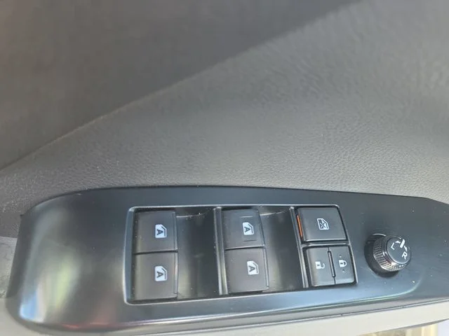 Used 2019 Silver Toyota SE image 26