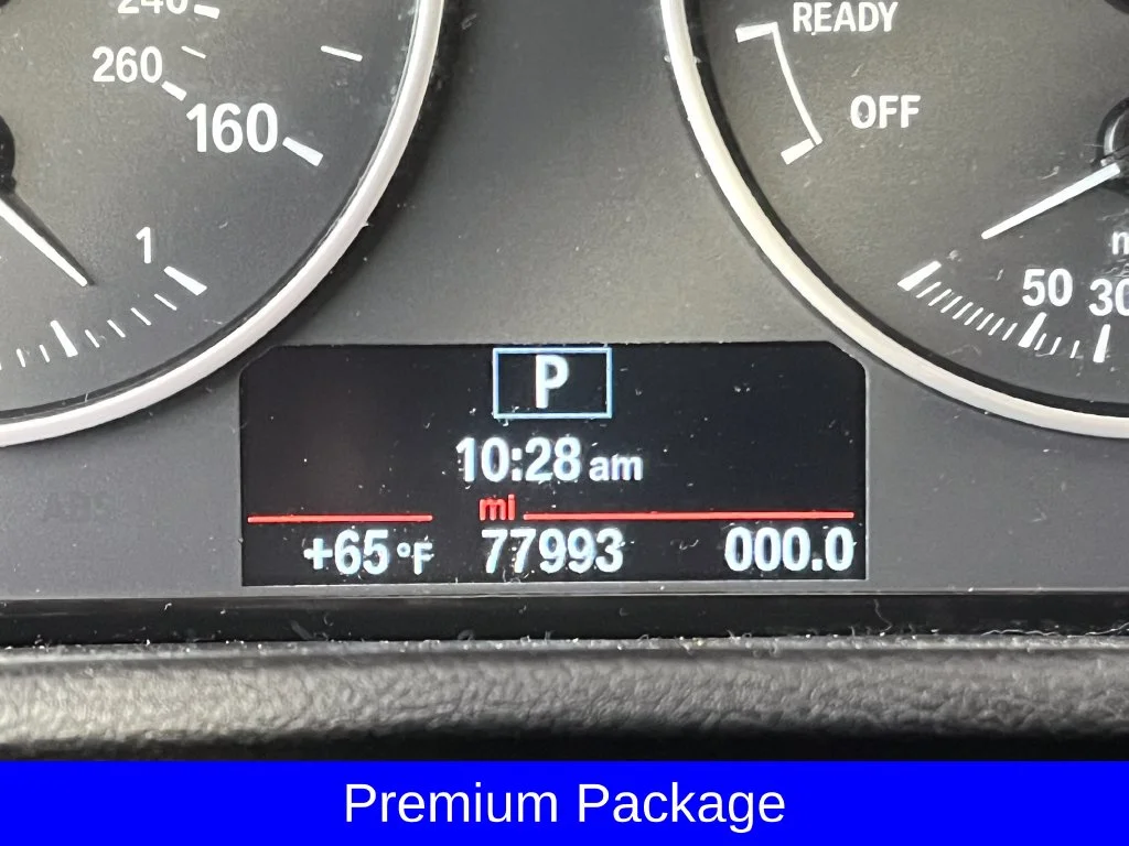 Used 2017 Black Sapphire Metallic BMW xDrive28i image 2
