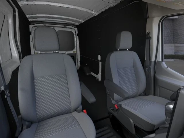 New 2026 Oxford White Ford Base image 10