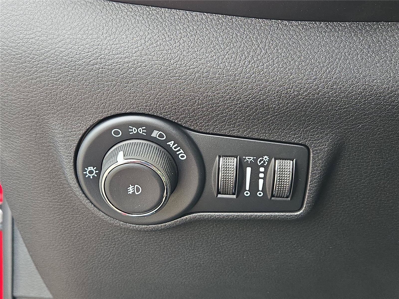 New 2026 Red Hot Pearlcoat Jeep Limited image 21