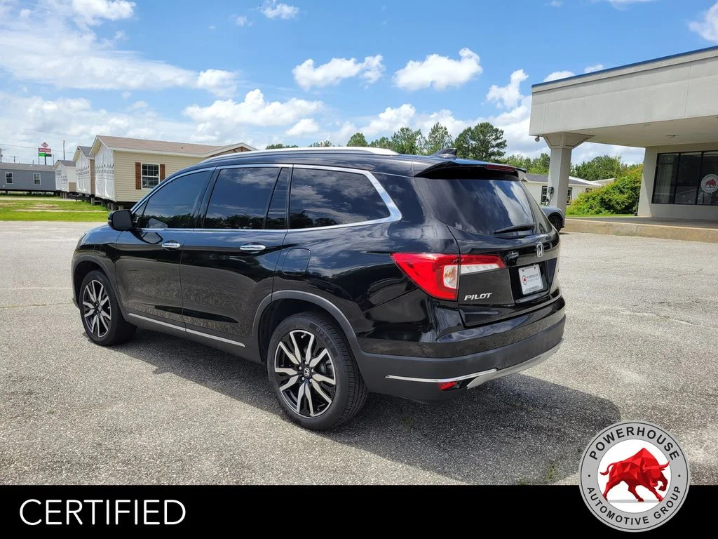 Used 2021  Honda Touring image 3