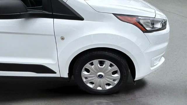 Used 2023 White Ford XLT image 33