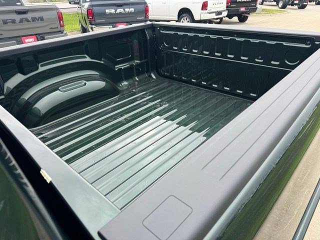 New 2026 Serrano-Green Metallic Exterior Paint RAM Big Horn image 30