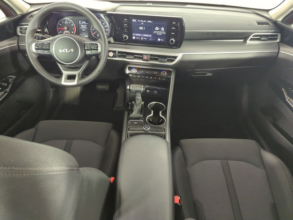 Used 2023 Red Kia LXS image 15