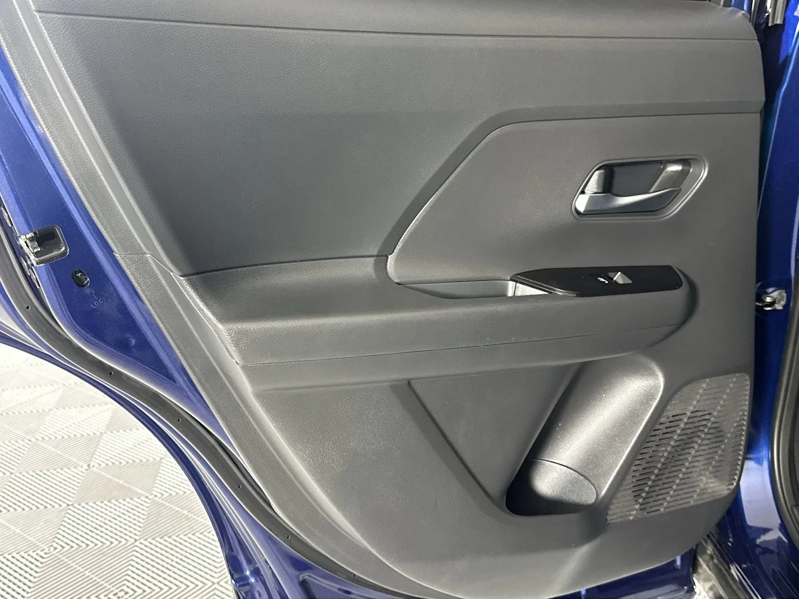 Certified Used 2025 Blue Nissan SV image 30