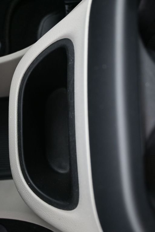2023 Chrysler Pacifica Touring L - Photo 16