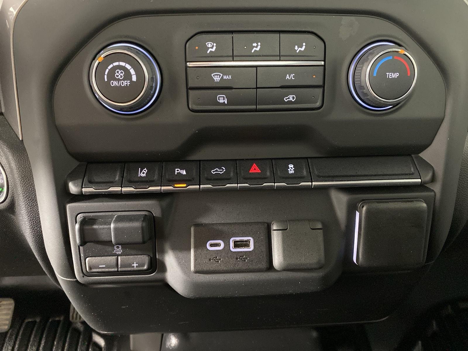 Used 2024 Summit White Chevrolet Work Truck image 18