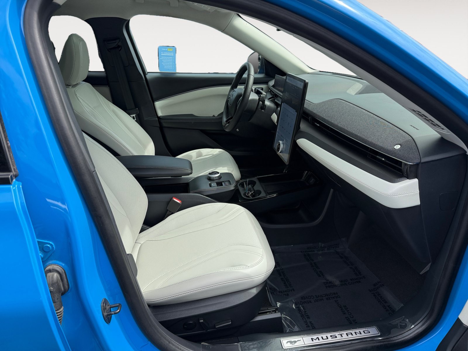 Used 2022 Grabber Blue Metallic Ford Premium image 19