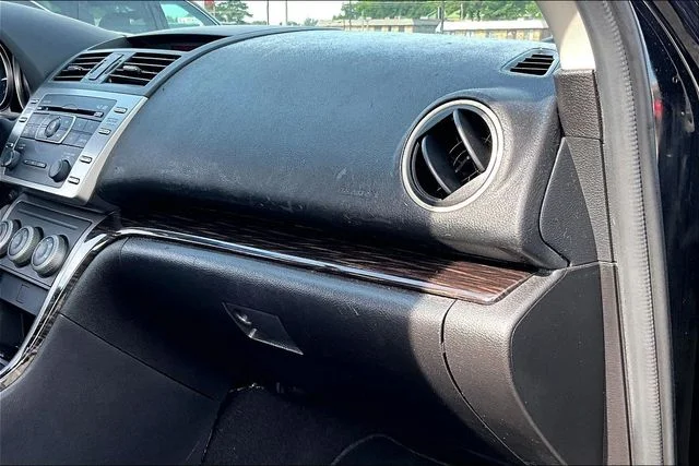 Used 2012 Black Mazda i Touring image 19