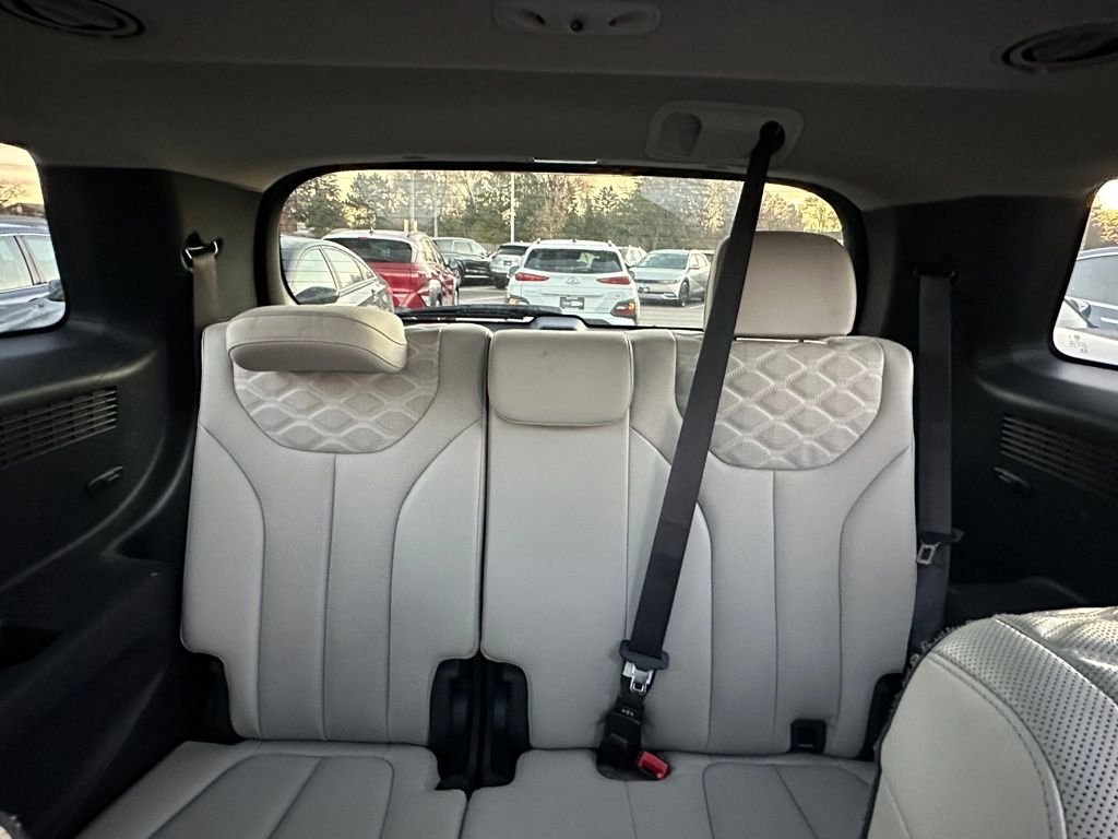 Certified Used 2022 Black Hyundai Limited image 14