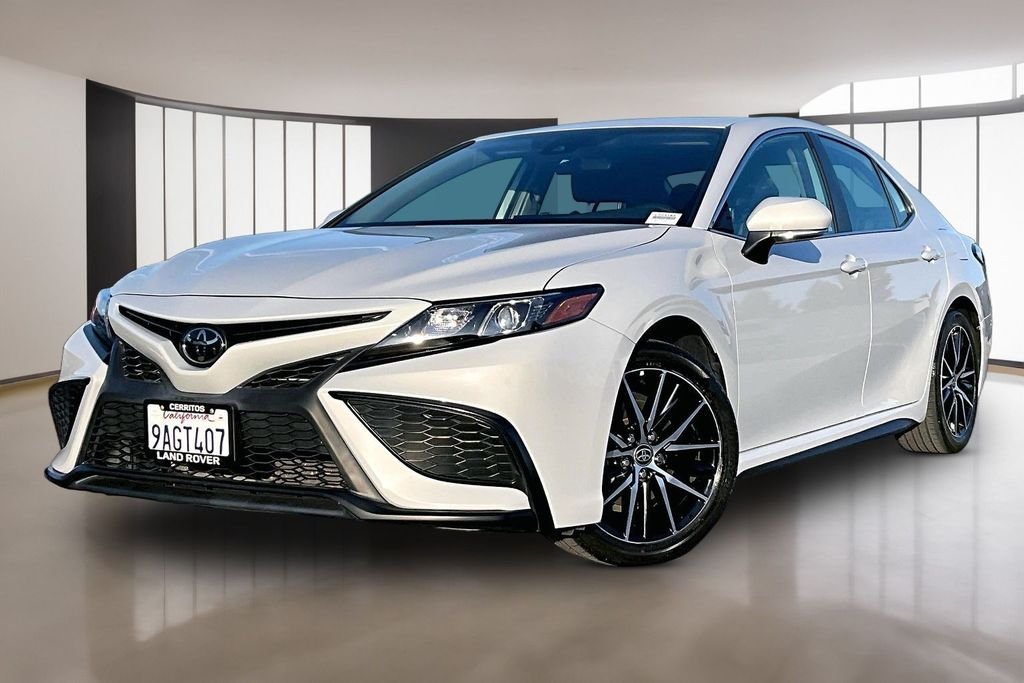 Used 2022 Ice Edge Toyota SE image 1